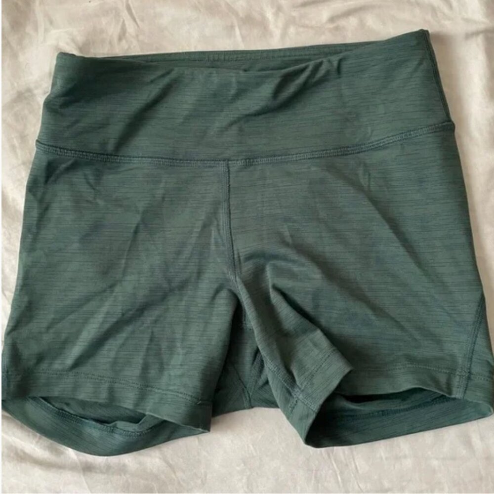 Outdoor voices bike shorts